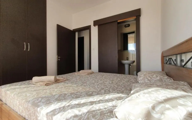 Dafni villa 9