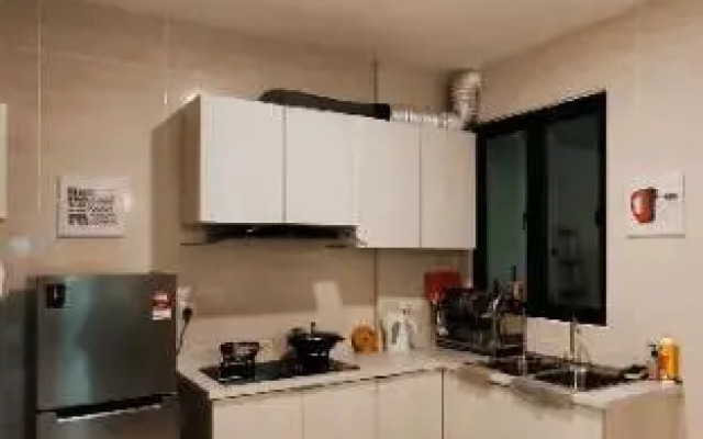 Banana Homestay Kuching - P'Residence