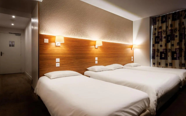 Hotel Saint Louis De France