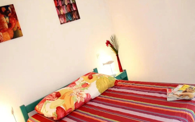 Spacious Beachside Comfort for 6