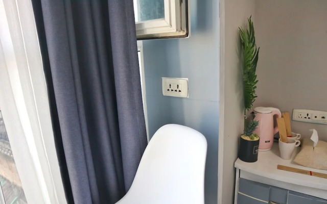 Qing Apartment Happiness