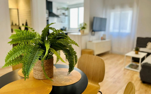 Palm Tree Eco Apartment in Fuengirola Center