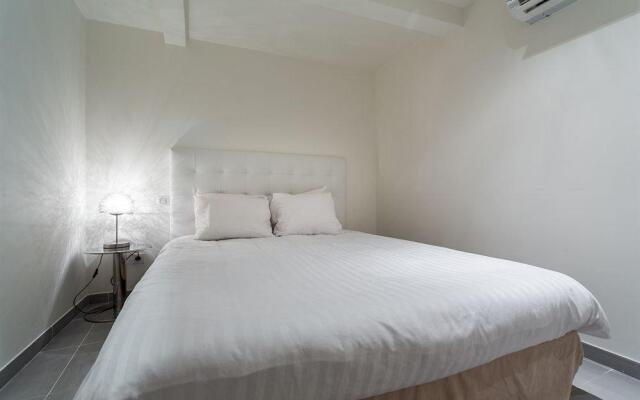 Апартаменты Apartment Promenade Des Anglais комната для гостей