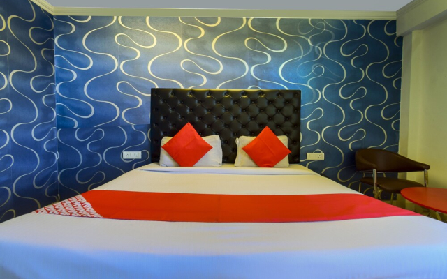 Hotel Majestic Grand