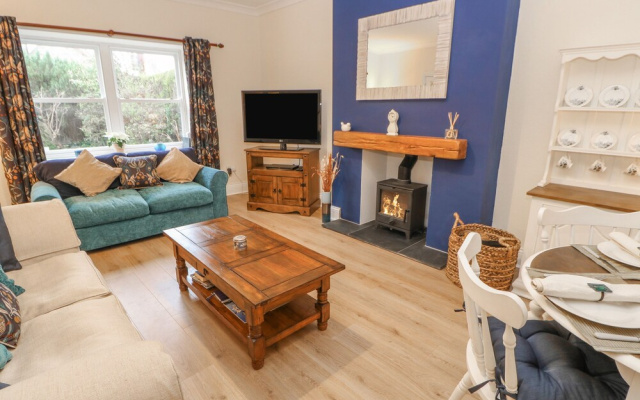 Elm Cottage