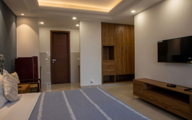 Perch Service Apartment MG Road