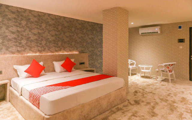 Capital O  22428 Hotel Dreams