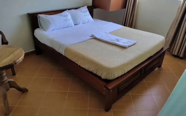 Baaz Hotel Kakamega