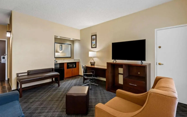 Courtyard by Marriott Atlanta Roswell