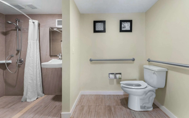 Quality Inn University North I-75
