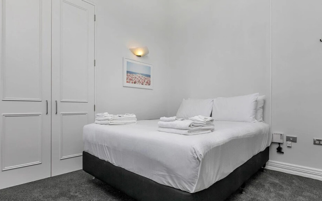 QV Waterfront City Centre Apartment -557