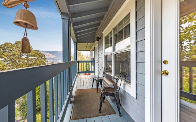 Hood River Vacation Rentals