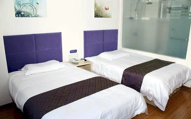 Qingdao Harbour Impression Hotel