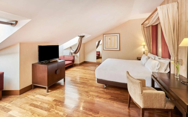 NH Collection Palacio de Burgos