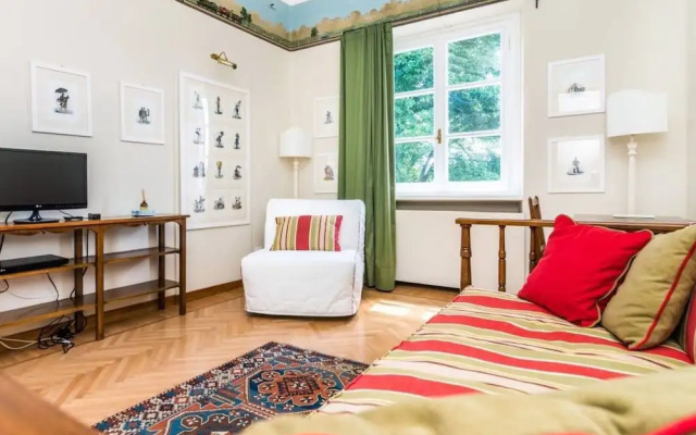 Stunning 6-bed Private Villa With Pool Near Venice