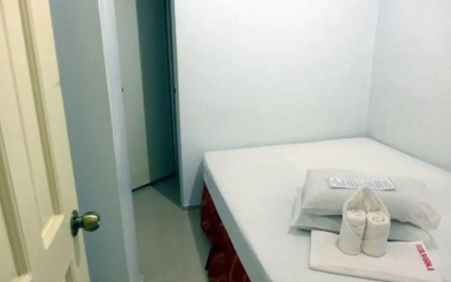 D' Morvie Suites- Davao