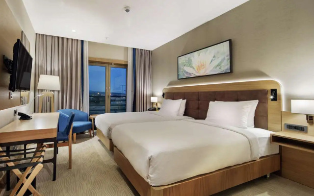 DoubleTree by Hilton Hotel Istanbul - Tuzla
