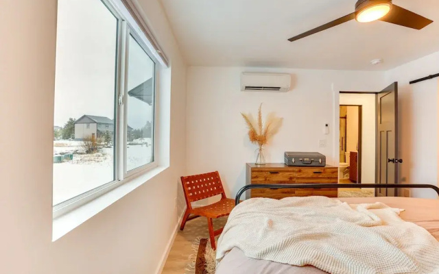 Family-friendly Donnelly Home w/ Private Hot Tub!