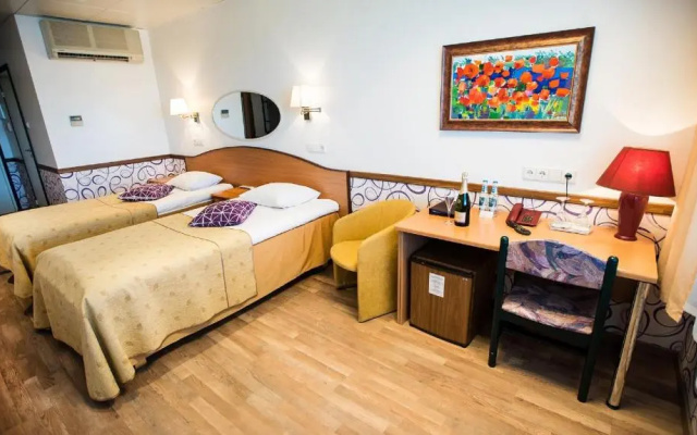 Susi Hotel