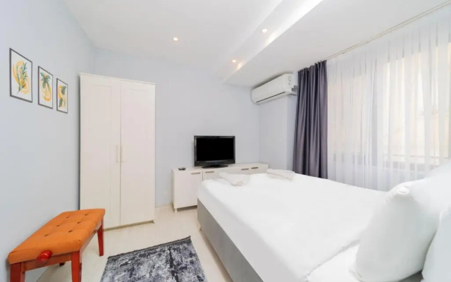 Cozy Flat Near Sea With Balcony in Muratpasa