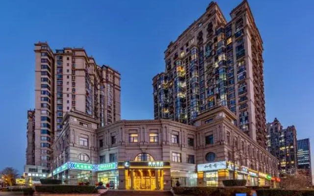 Lavande Hotel BeijingHopson One JiulongshanSubway Station Branch