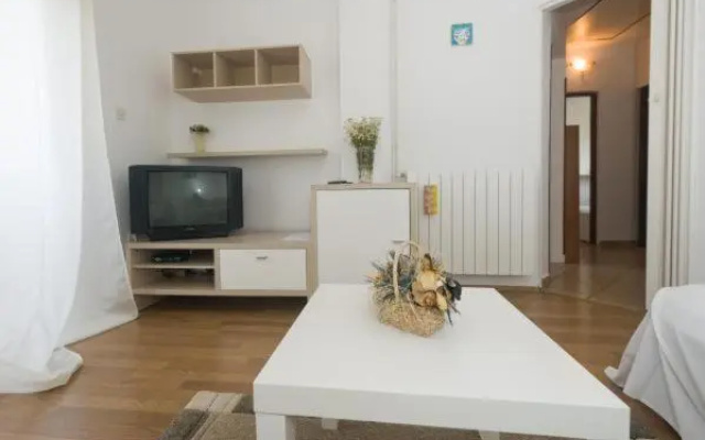 Apartments Holliday House Leylandia