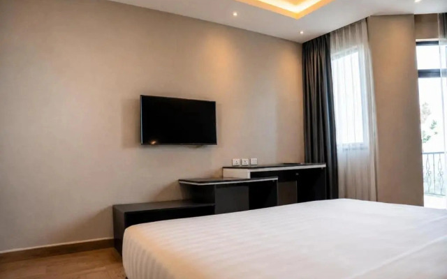 Shitaye Suite Hotel