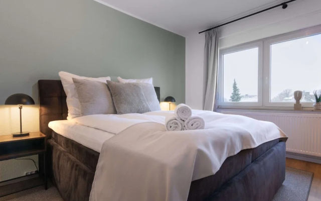 Spacious 3-rooms apartment in the center