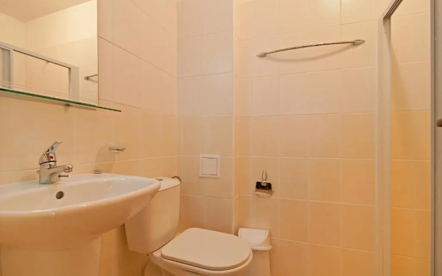 Oasis Ravda PMG Apartments