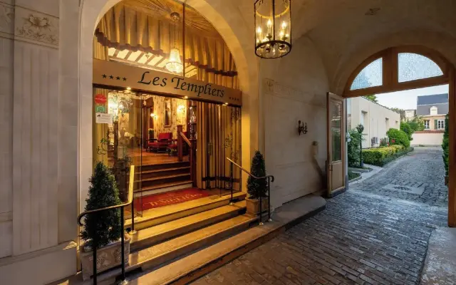 hotelImage