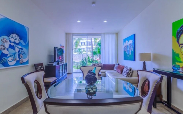 Ixchel 2BD suite by Skyrun