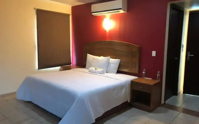 Hotel Express Inn