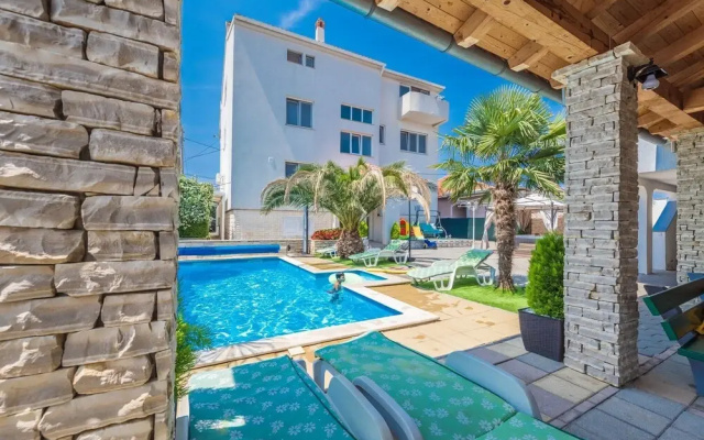 Tomo - Open Pool and Pool for Children - A1
