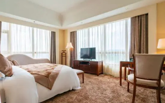 Agate City International Grand Hotel