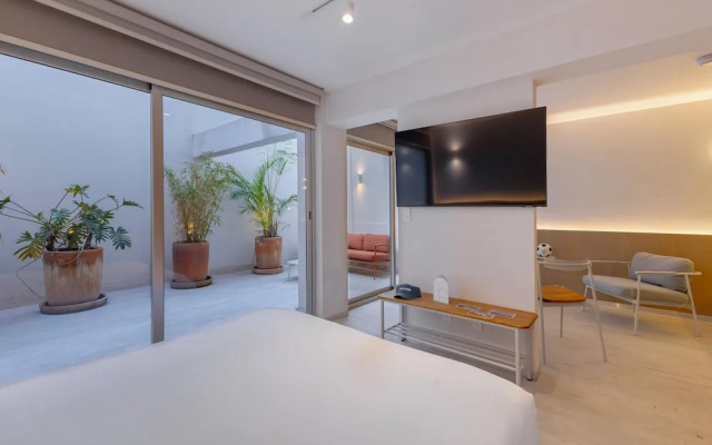 Casa Hugo by Capitalia