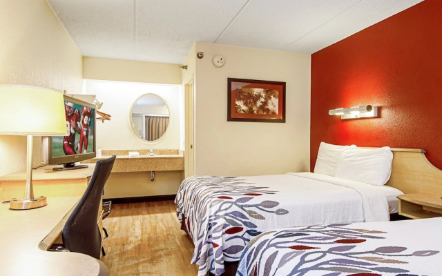 Red Roof Inn Greensboro Airport