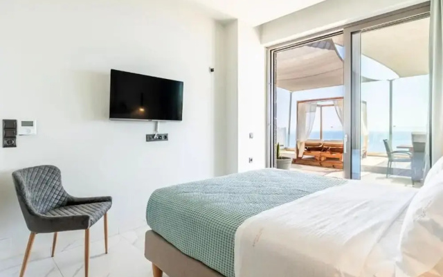 Eros Villa Crete