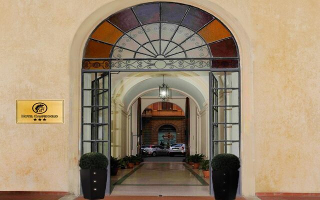 Hotel Campidoglio вид на фасад