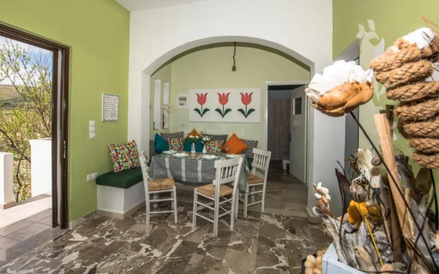 House with view in Kissamos