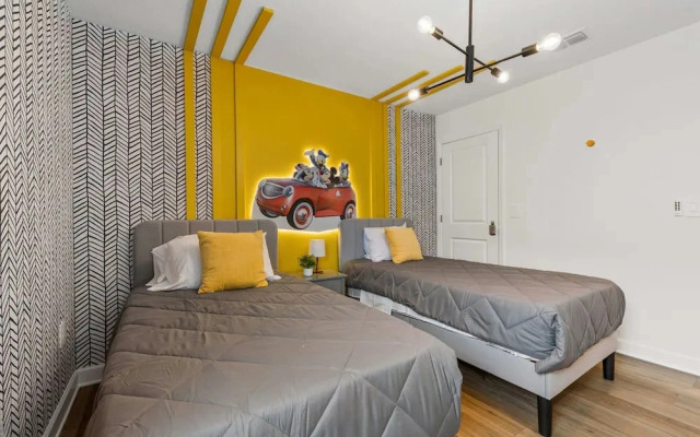 Stunning 5Bd Near Disney Reunion 7832