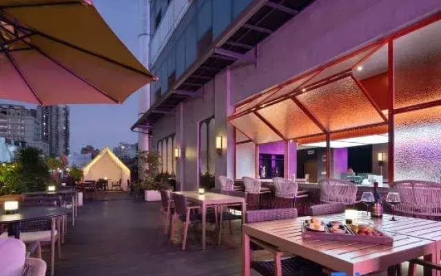 Baili Hotel