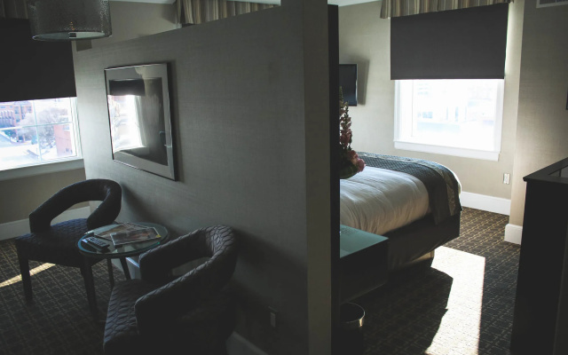 voco The Tiger Hotel Columbia, MO by IHG