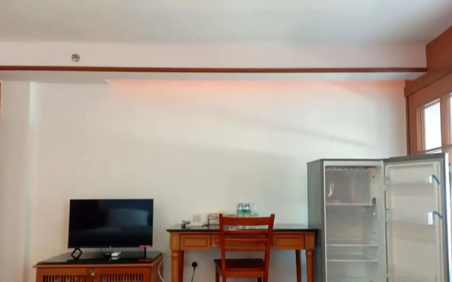 Alpine LXPD Premium Tower Room