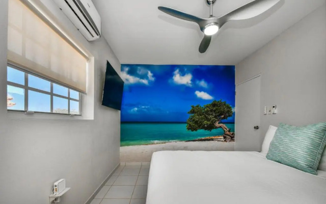 NEW Listing Stunning Island Getaway With Pool!