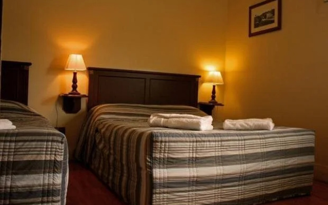 Canungra Hotel