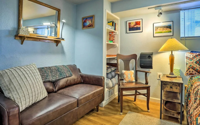 3 Mi to Dtwn: Convenient Denver Apt