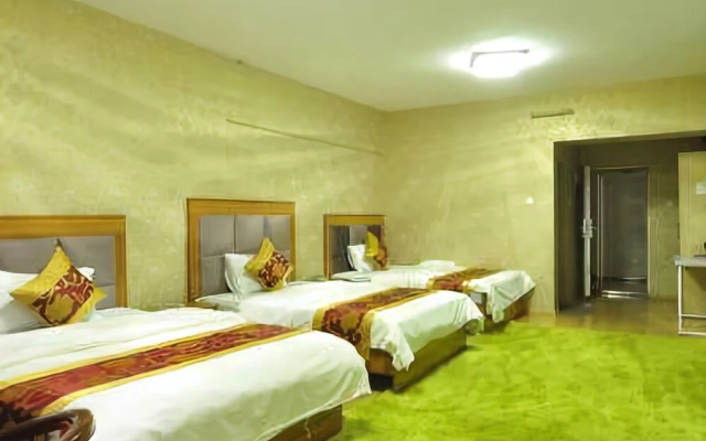 ZhongSheng Hotel (Kunming Dianchi Aegean Shopping Park)