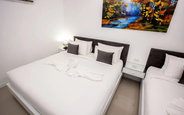 Stay With Hug Poshtel & Activities