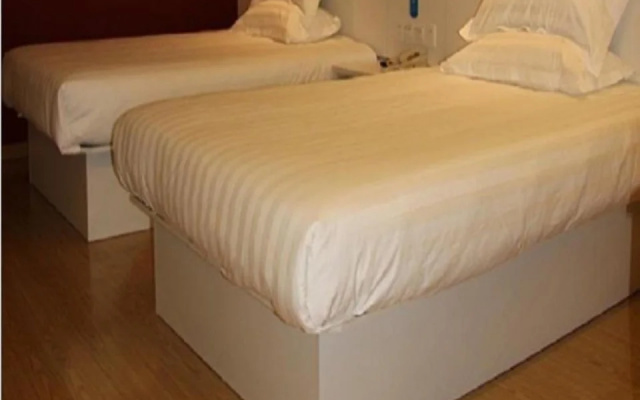 Hanting Express Jiading Middle Dengliu Road