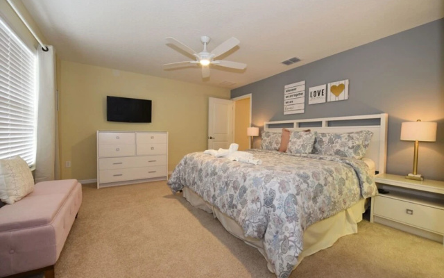 Storey Lake Four-bedroom